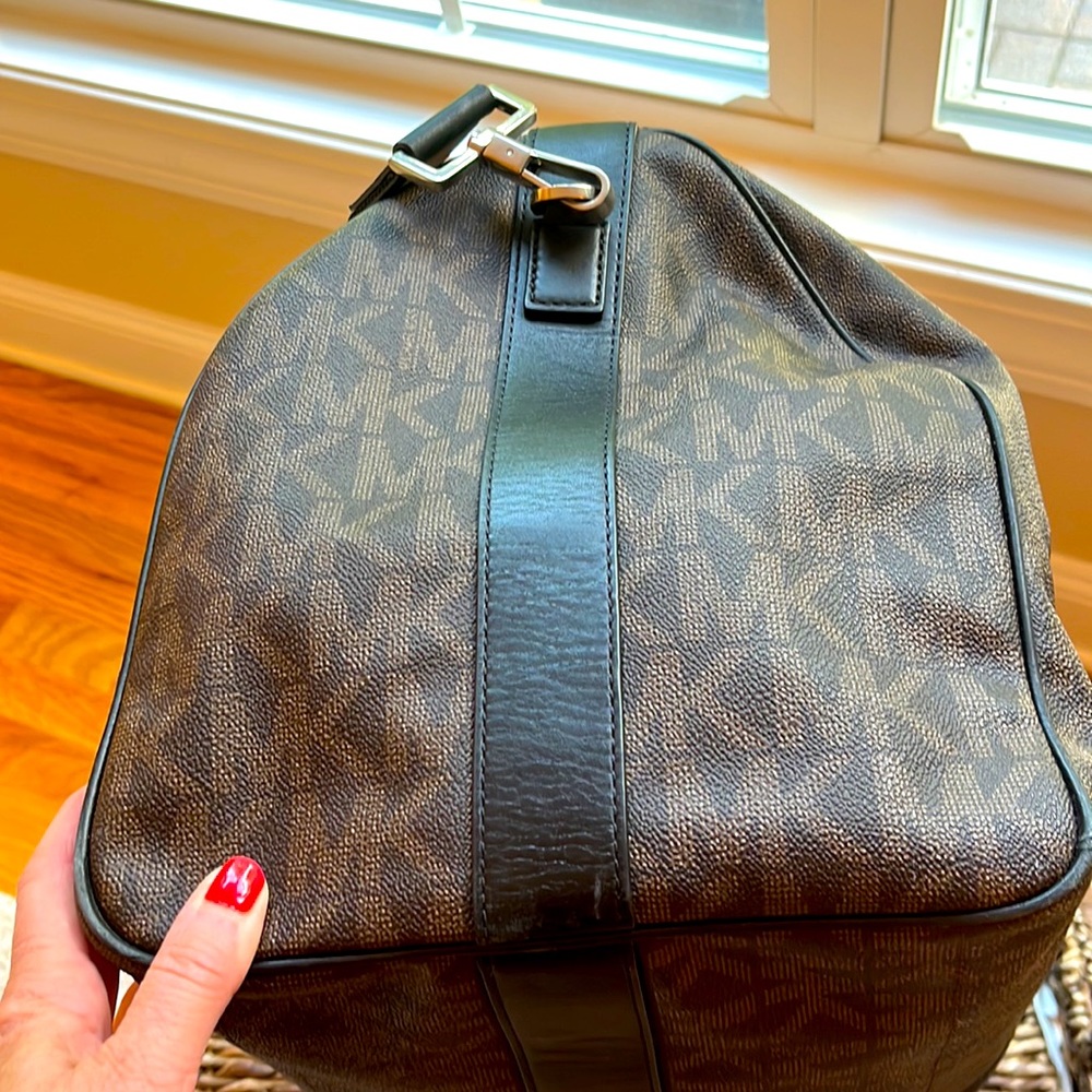 Michael Kors Jet Set Travel Duffle - Picture 6 of 8